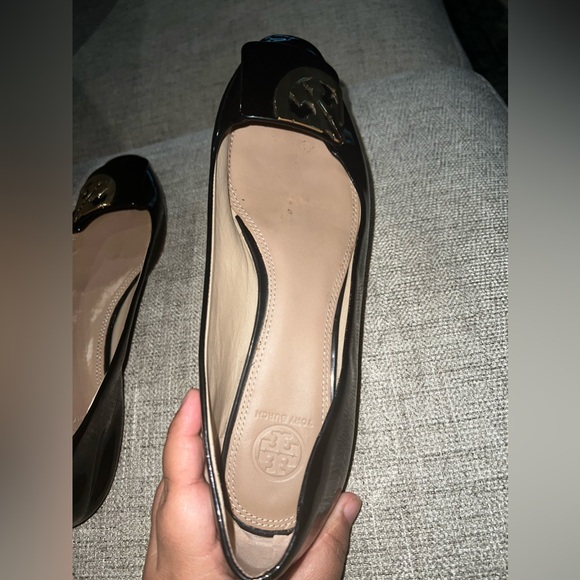 Tory Burch Square Toe Logo Soft Patent Flat - Picture 10 of 16